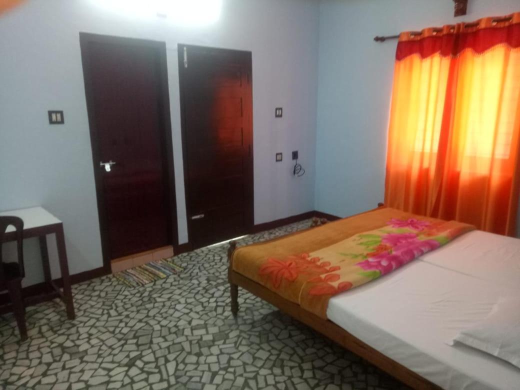 Marayoor Tourist Home Муннар Екстер'єр фото
